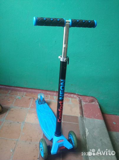 Самокат детский четырехколесный бу