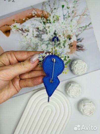 Брошь русной работы Зонт с ромашками