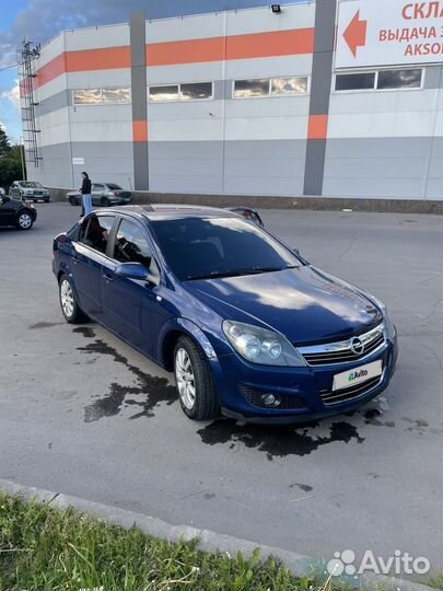 Opel Astra 1.8 МТ, 2008, 220 000 км