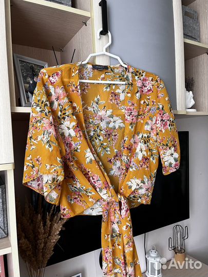 Накидка женская