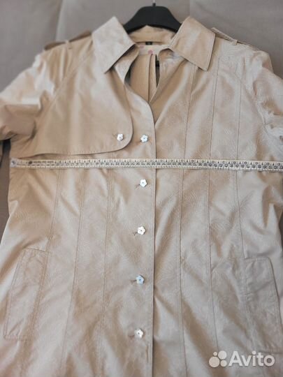 Плащ женский