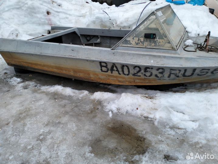 Лодка моторная Крым