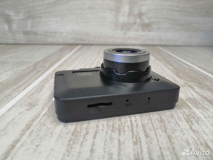 Видеорегистратор новый