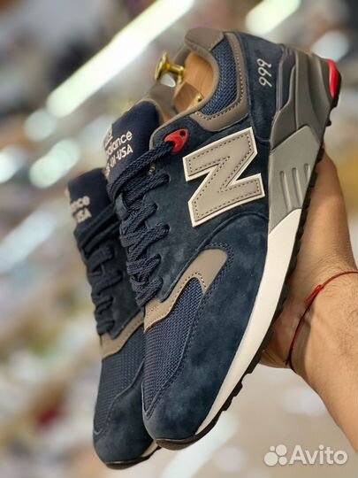 Комфортные кроссовки New Balance 999