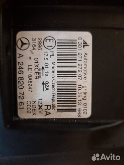 Фара правая Mercedes B W246