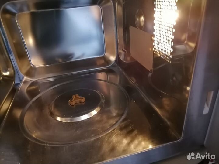 Микроволновая печь Rolsen MG2180TAG