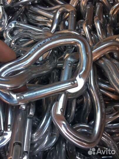 Карабины для альпинизма Vertical новые