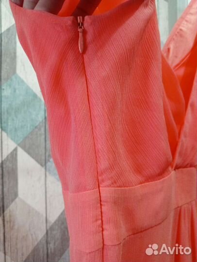 Вечернее лёгкое платье 46 размера