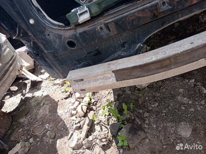 Усилитель заднего бампера Lexus RX 300/330/350/400