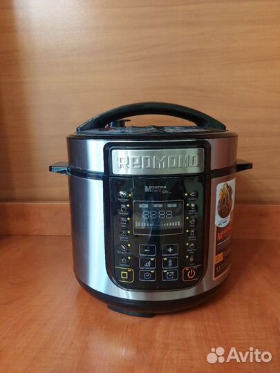 Мультиварка-скороварка redmond RMC-PM381