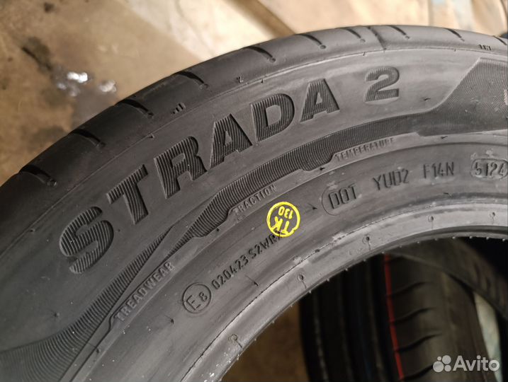 Viatti Strada 2 (V-134) 195/65 R15 95V