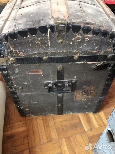 Сундук деревянный антикварный