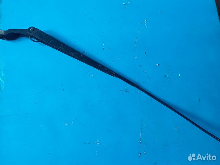 Поводок дворника правый daewoo matiz