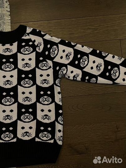 Свитер Юность