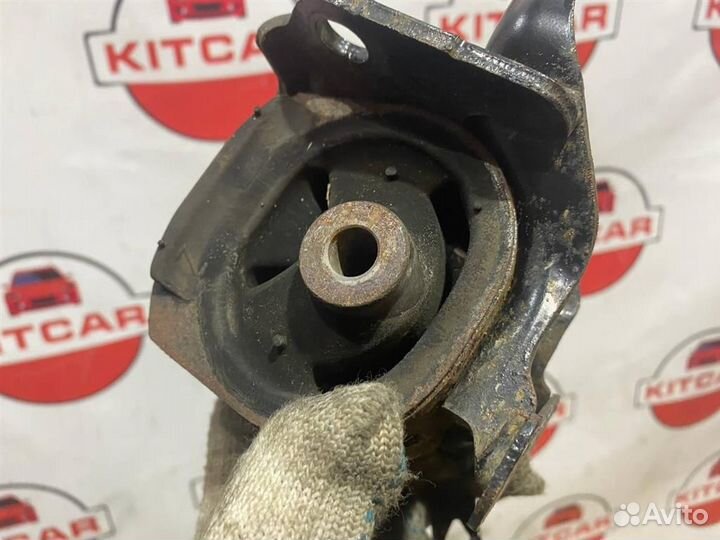 Опора кпп Toyota Avensis 2