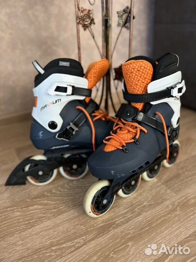 Роликовые коньки Rollerblade maxxum edge 90
