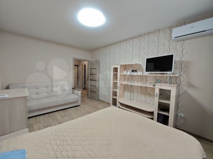 1-к. квартира, 35 м², 3/18 эт.