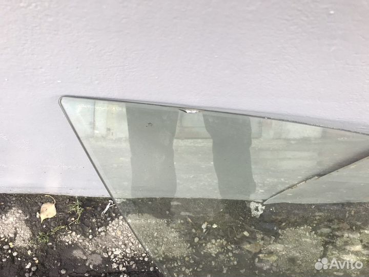 Стёкла правых дверей Mercedes-Benz R-Class