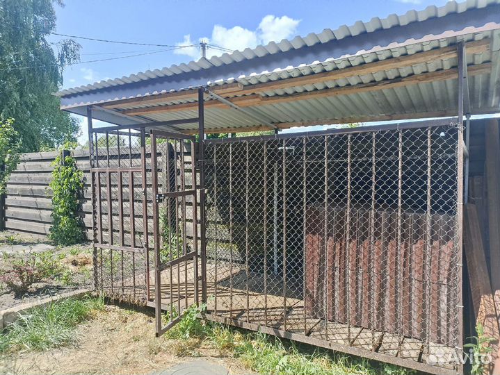 Вольер с будкой для собак