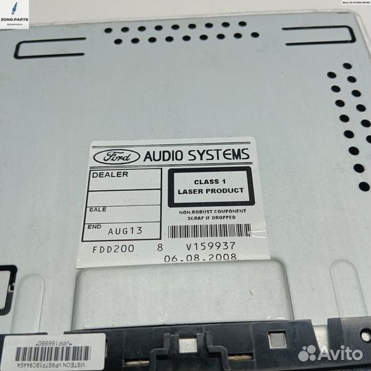 Аудиомагнитола 8M5T18C815AB на Ford Focus II (2004-2011)