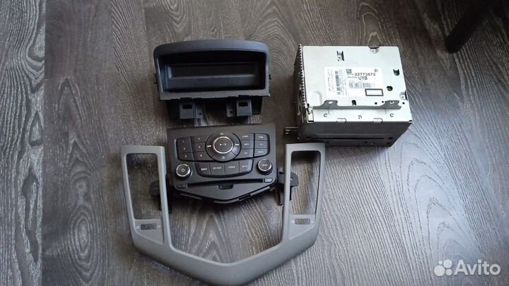 Штатная магнитола chevrolet cruze