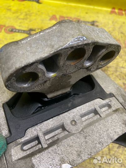 Подушка двигателя Opel Astra J A16LET 2013