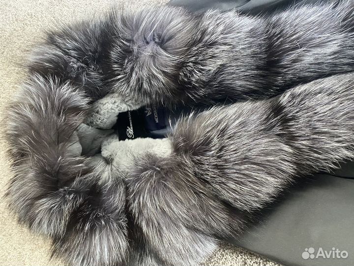 Парка с натуральным мехом