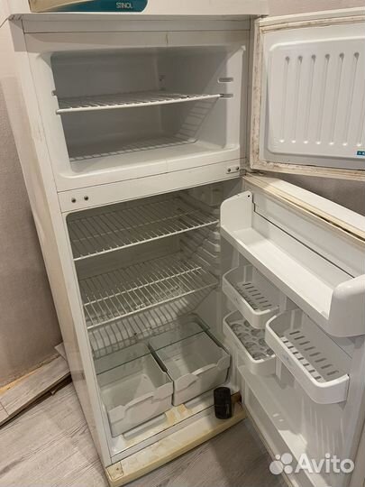 Холодильник stinol 242Q