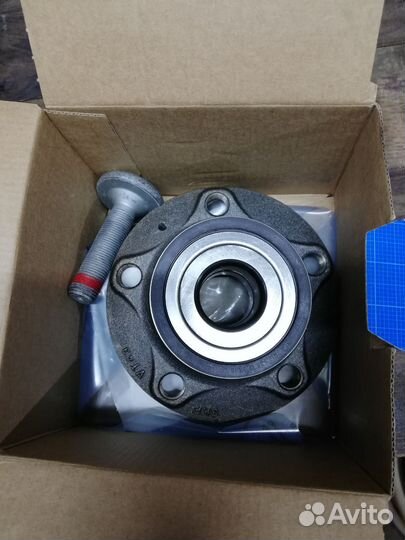 Ступица задняя гольф 6