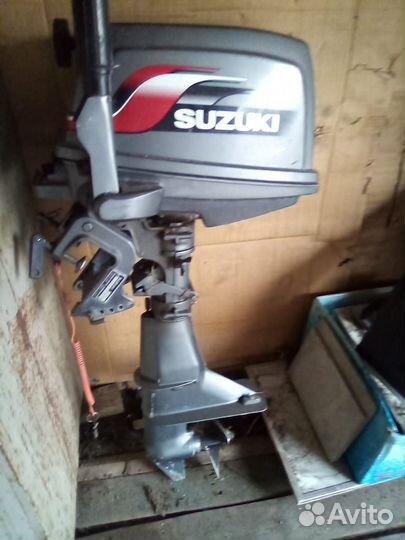 Надувная лодка CatFish 310 с мотором Suzuki DT8