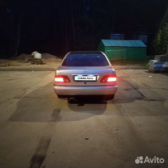 Mercedes-Benz E-класс 3.2 AT, 1996, 305 000 км