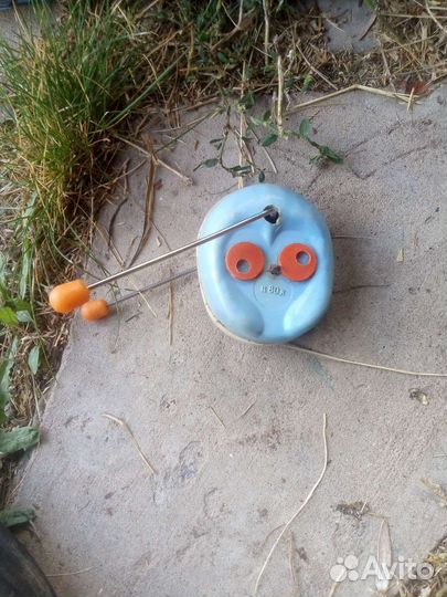 Попрыгунчик заводной СССР