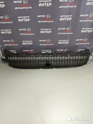 Mb633139g00 Решетка в бампер mitsubishi