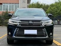 Toyota Highlander 2.0 AT, 2021, 30 000 км, с пробегом, цена 3 000 000 руб.