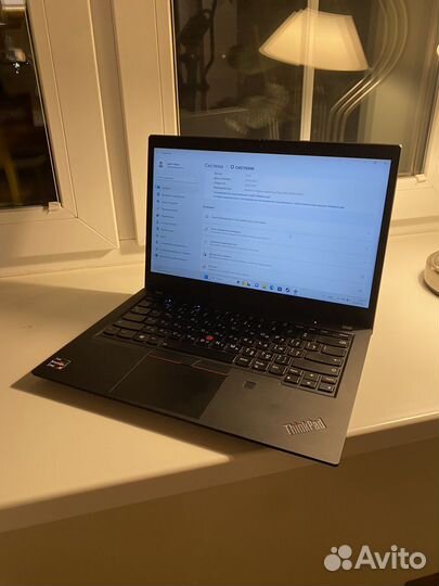 Lenovo thinkpad t14 gen 1 Ryzen5 Pro