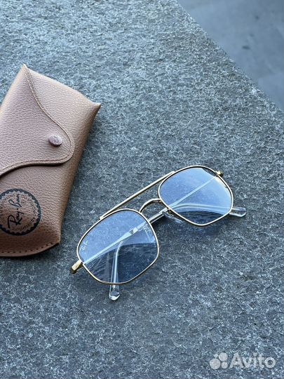 Солнцезащитные очки ray ban