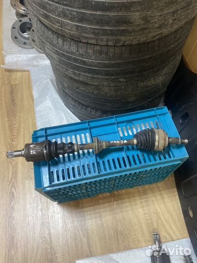 Привод левый Honda Civic