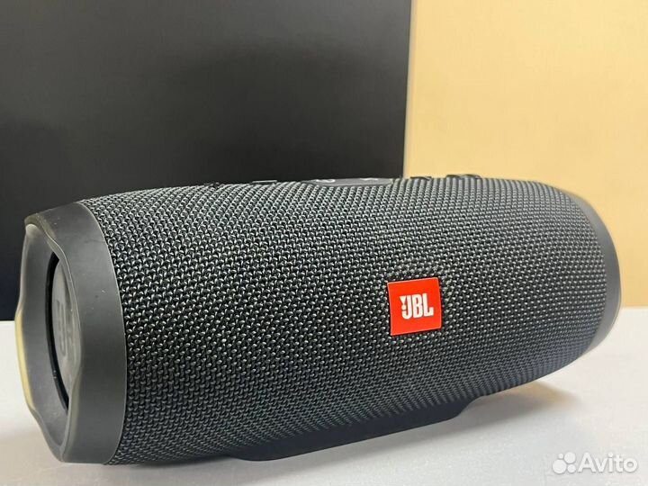 Портативная акустика JBL Charge 3
