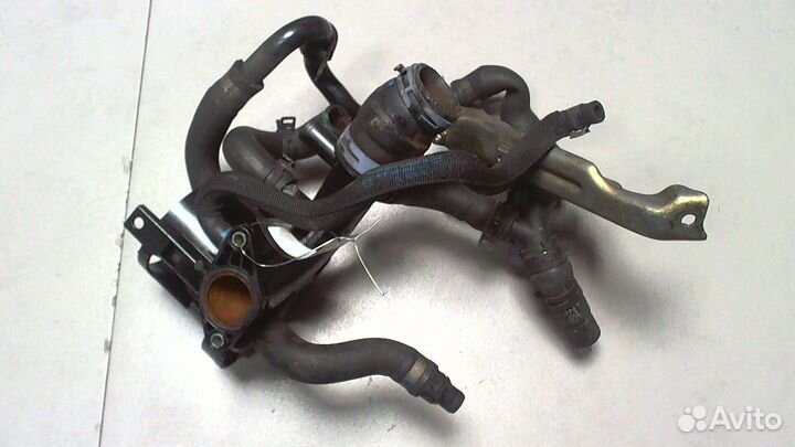 Патрубок охлаждения Mercedes C W204, 2012