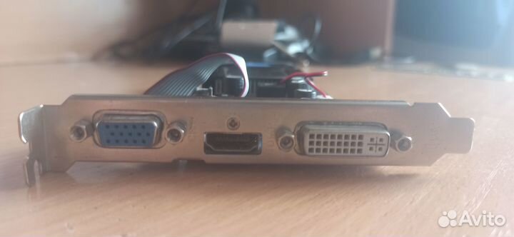 Nvidia geforce 210 DDR2/64bit