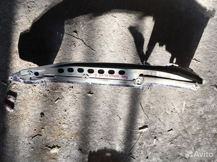 Кронштейн крепления крыла Porsche Cayenne