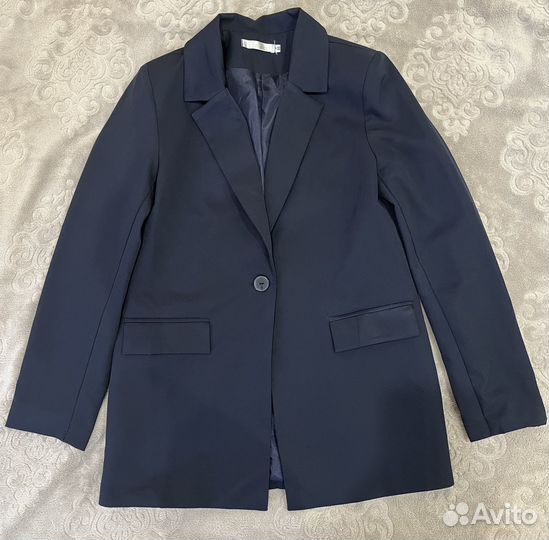 Школьный костюм