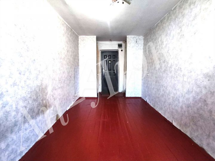 Комната 20 м² в 5-к., 3/5 эт.