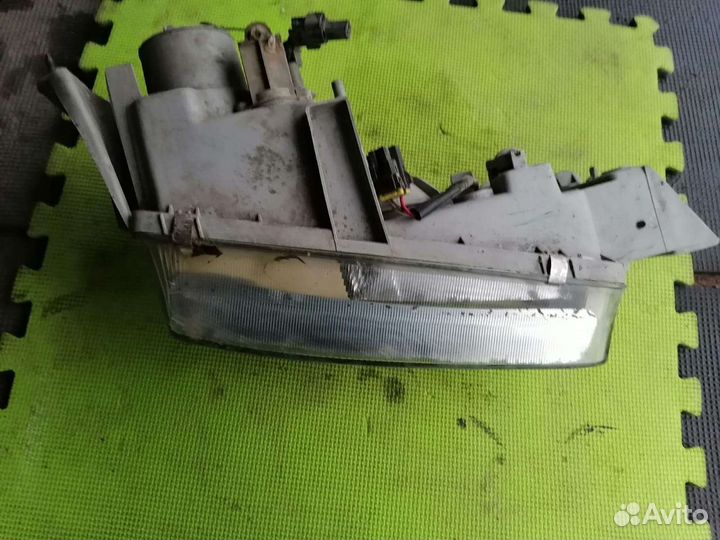 Фара левая Mазда 626 GE