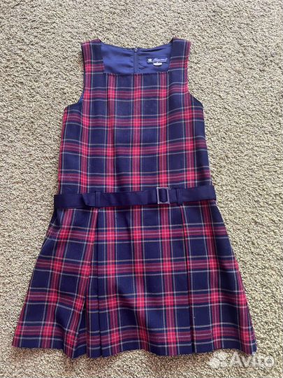 Школьные вещи для девочки 134-140