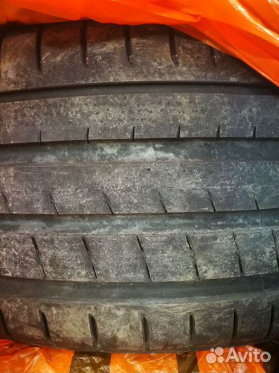 Yokohama Advan Sport V107 275/40 R21 и 315/35 R21