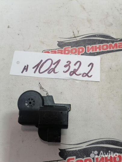 Замок багажника Toyota Camry GSV50 2011-2012 2GR-F