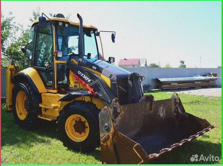 Правое стекло на экскаватор Volvo BL61 BL71