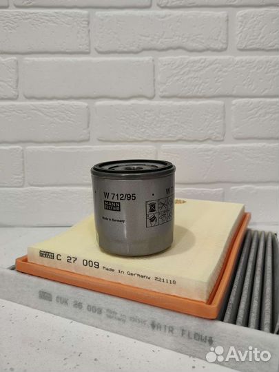 Комплект фильтров Skoda VW Audi Seat 1.2 1.4