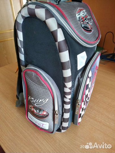 Рюкзак-школьный